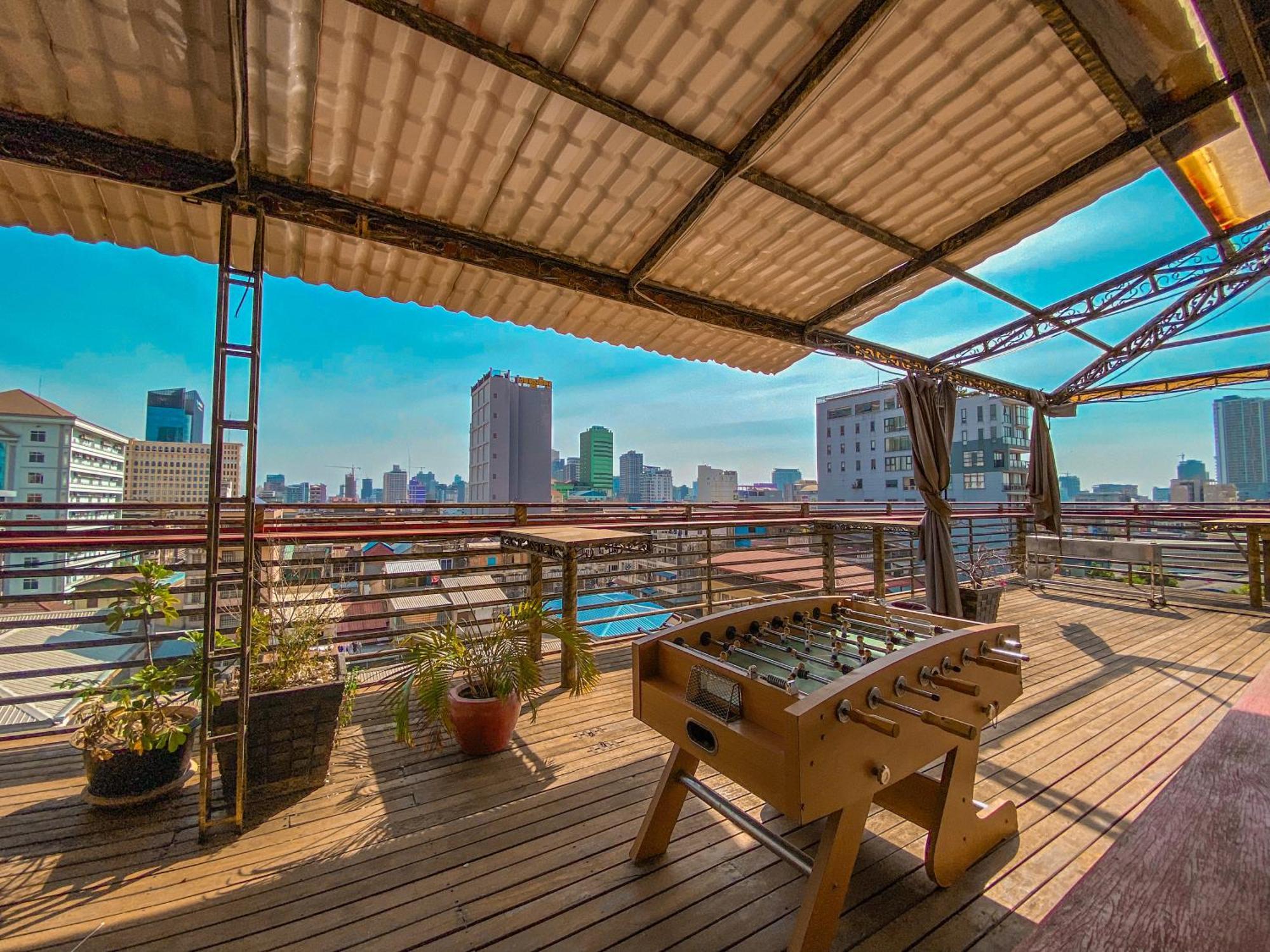 Le Casablanca Hotel Phnom Penh Dış mekan fotoğraf