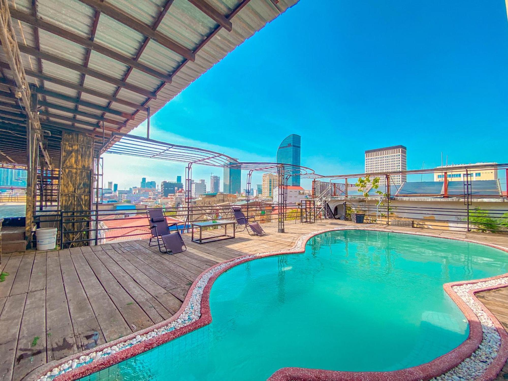 Le Casablanca Hotel Phnom Penh Dış mekan fotoğraf