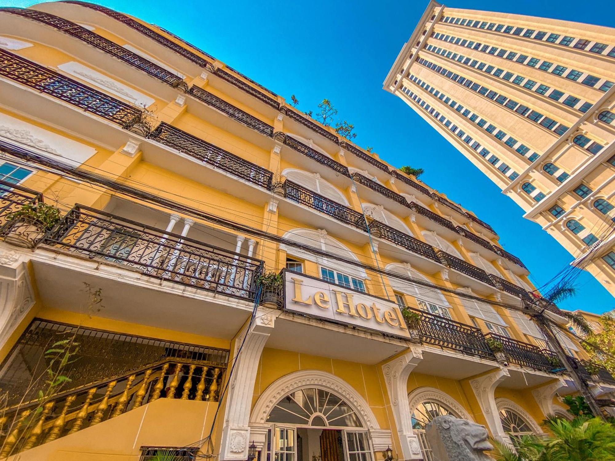 Le Casablanca Hotel Phnom Penh Dış mekan fotoğraf